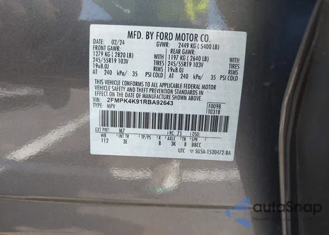 2024 Ford Edge Titanium z USA, uszkodzony, nr VIN 2FMPK4K91RBA92643